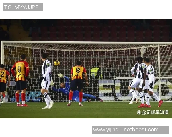 世界杯激战马竞与拜仁2比2平争议判罚引发全场热议与逆转瞬间